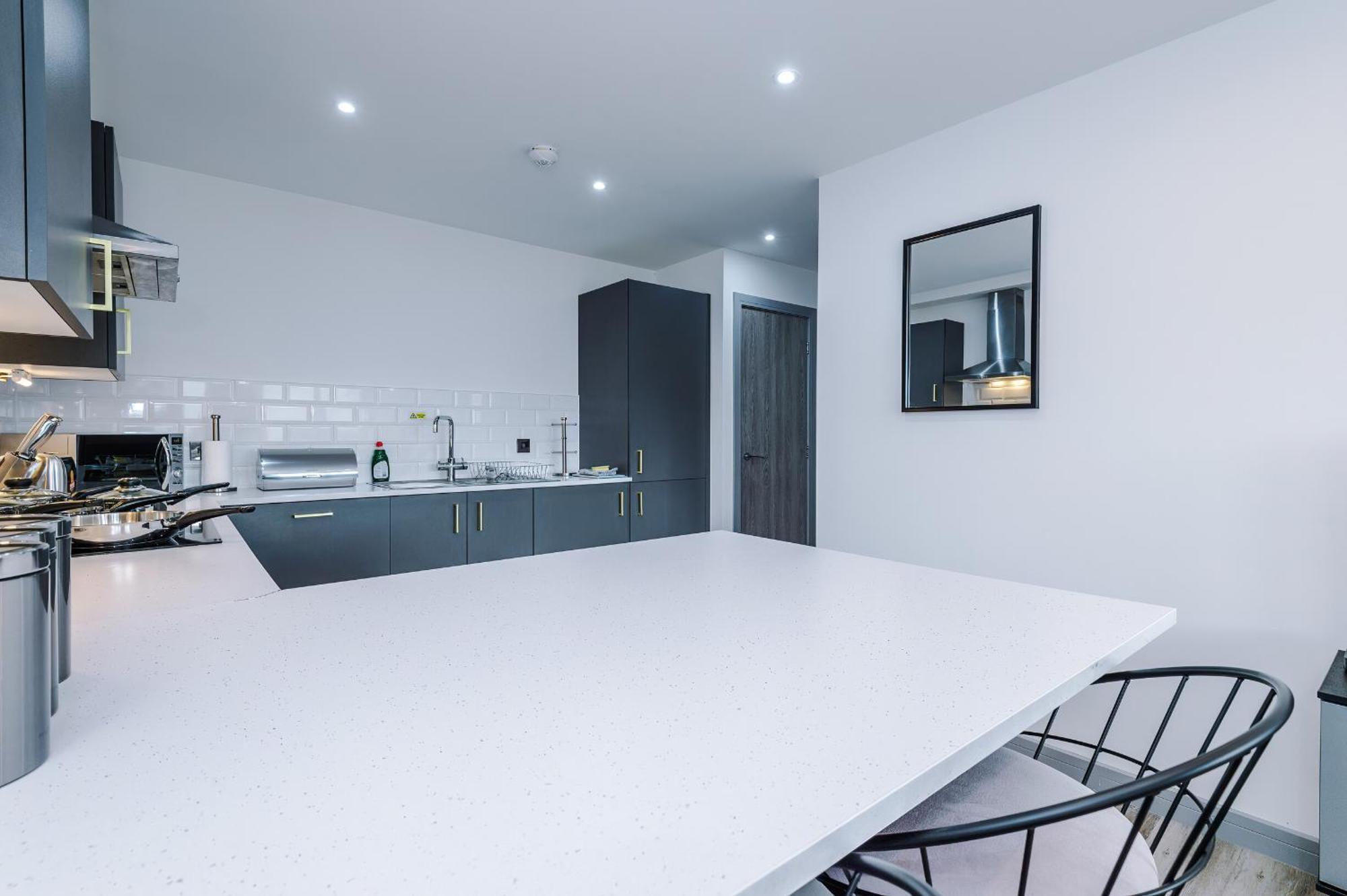 Charles House Serviced Apartments Preston  Ngoại thất bức ảnh