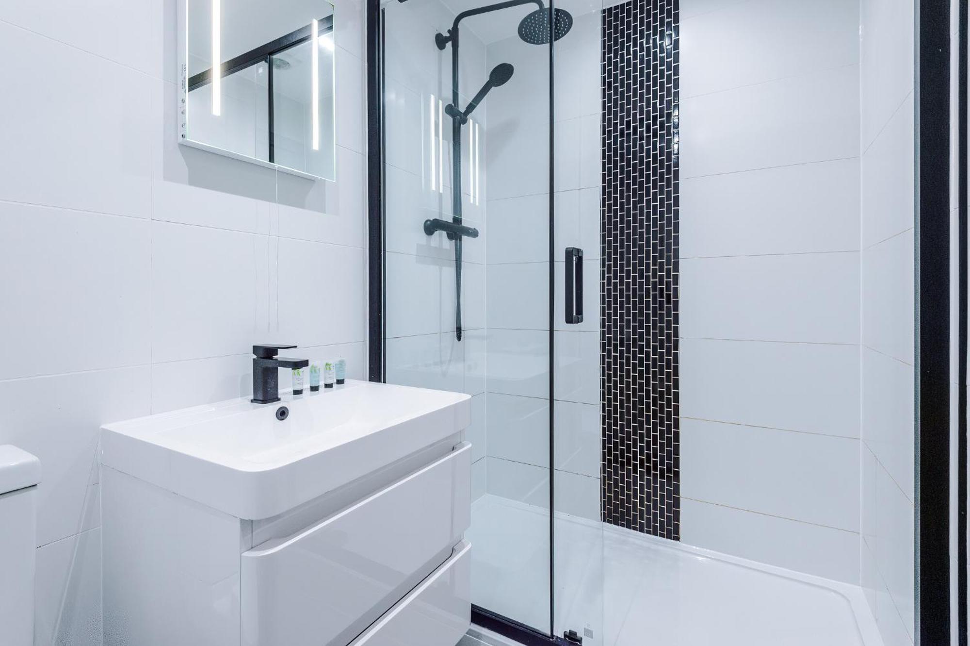 Charles House Serviced Apartments Preston  Ngoại thất bức ảnh